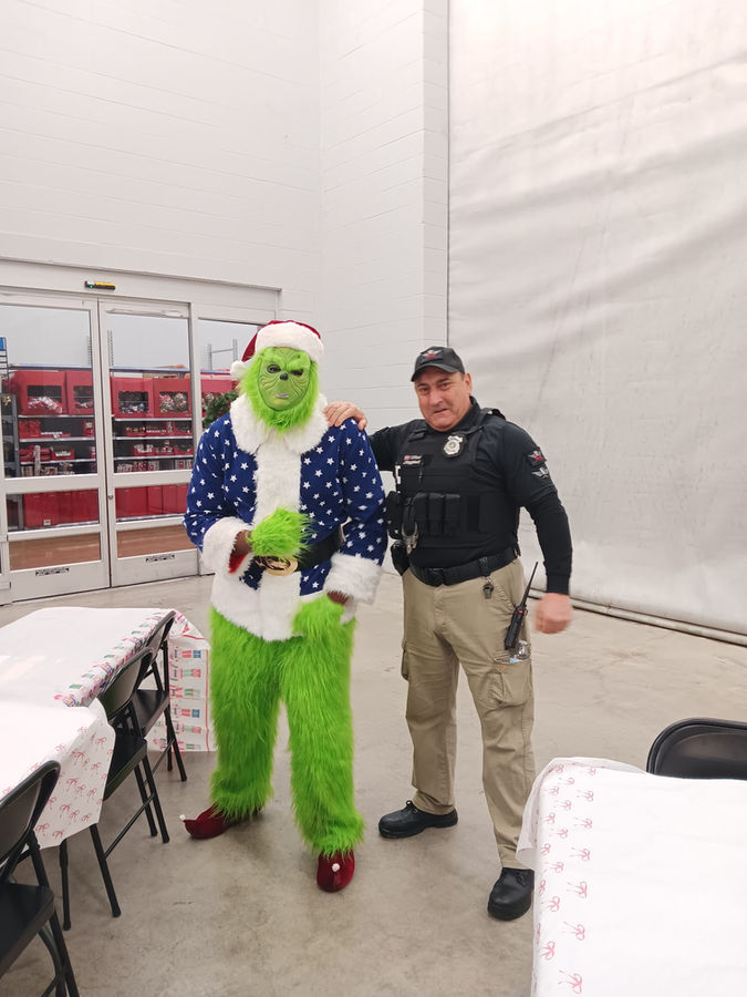 Del Rio Protective Services personnel